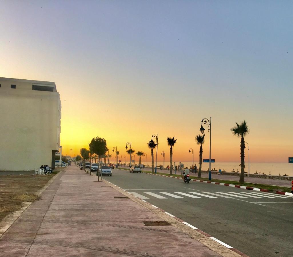 Beachfront Mekkad Oued Laou Lejlighed Eksteriør billede